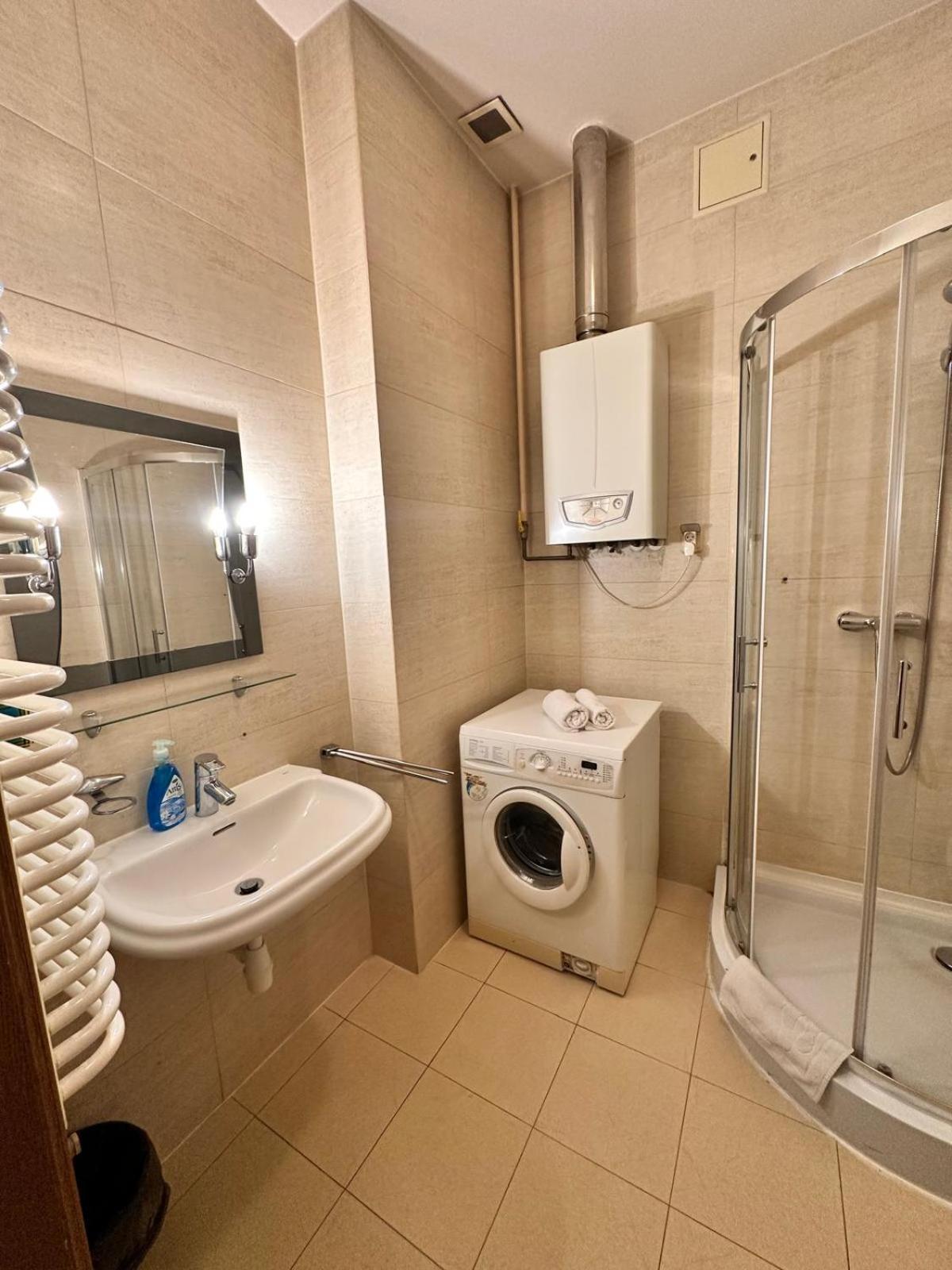 Mikolajska Apartments With Lift Krasków Εξωτερικό φωτογραφία